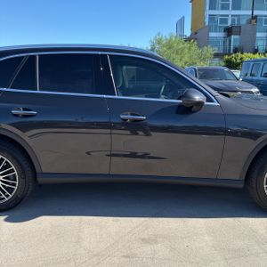 صورة مصغرة 11 لـ 2025 Mercedes-BENZ GLC