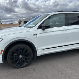 VOLKSWAGEN TIGUAN SE R-LINE BLACK 4MOTION - 2