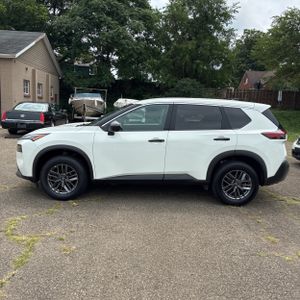 2023 Nissan ROGUE S 照片 3