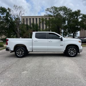 2022 Chevrolet SILVERADO 1500 LT — фото 10