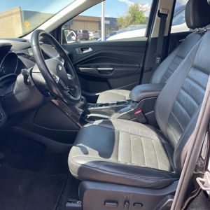 صورة مصغرة 30 لـ 2016 FORD ESCAPE TITANIUM