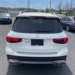 MERCEDES-BENZ GLB - 7