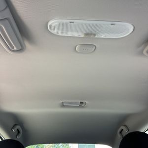 2014 Nissan VERSA SV photo 39