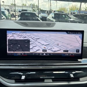 صورة مصغرة 41 لـ 2026 BMW X7 XDRIVE40I