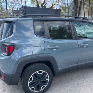 JEEP RENEGADE TRAILHAWK - 9