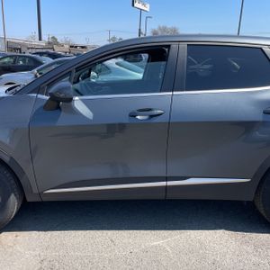 KIA SPORTAGE LX - 4