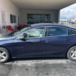 CHEVROLET MALIBU LS - 4