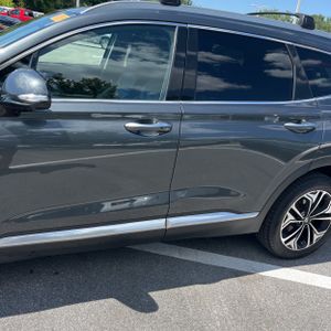 HYUNDAI SANTA FE - 4