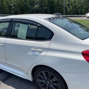 2017 Subaru WRX BASE — фото 6
