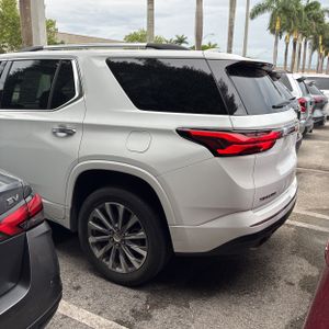 صورة 3 لـ 2023 Chevrolet TRAVERSE PREMIER
