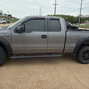 FORD F-150 STX - 4