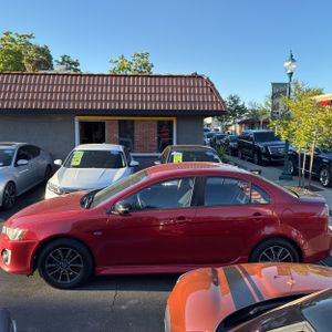 MITSUBISHI LANCER ES - 3