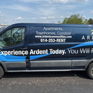 FORD TRANSIT 150 - 4