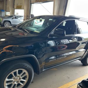 JEEP GRAND CHEROKEE LAREDO E - 2