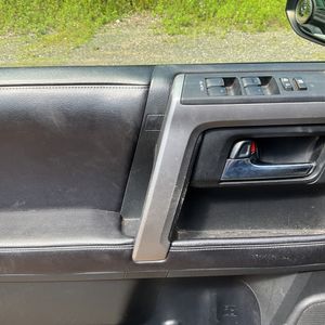 2016 Toyota 4RUNNER SR5 缩略图 72