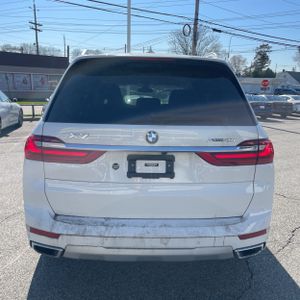 BMW X7 XDRIVE40I - 7