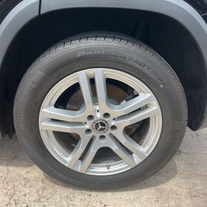 صورة مصغرة 18 لـ 2023 Mercedes-BENZ GLA