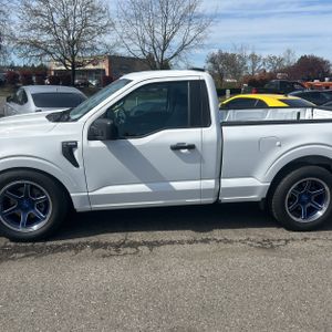 FORD F-150 XL - 4