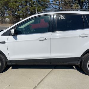 FORD ESCAPE SEL - 4