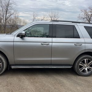 FORD EXPEDITION XLT - 4