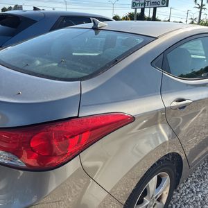 2013 Hyundai ELANTRA GLS — миниатюра 55