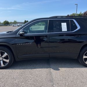 2023 Chevrolet TRAVERSE LT LEATHER 照片 4