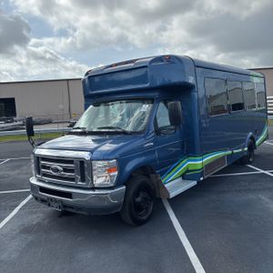 FORD E-450 CUTAWAY - 1