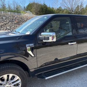 FORD F-150 XLT - 2