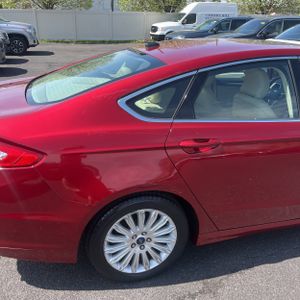 FORD FUSION HYBRID SE - 9