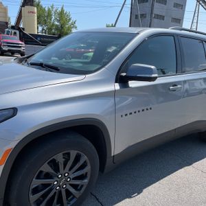 2023 Chevrolet TRAVERSE RS 照片 2