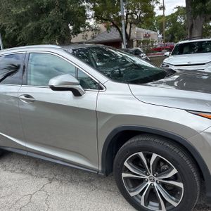 صورة مصغرة 13 لـ 2019 Lexus RX 350 BASE