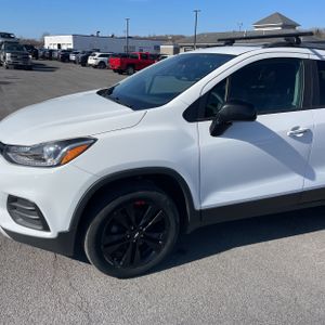 CHEVROLET TRAX LT - 2