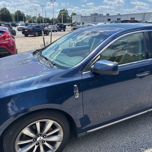 2012 Lincoln MKS BASE 照片 2
