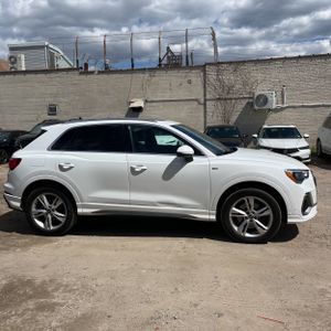 AUDI Q3 PREMIUM S LINE - 10