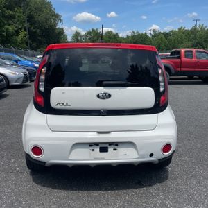 صورة 6 لـ 2017 KIA SOUL +