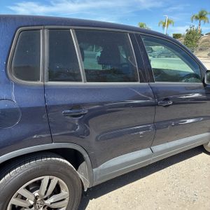 2012 Volkswagen TIGUAN S 照片 9