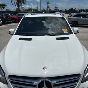 2018 Mercedes-BENZ GLE thumbnail 15