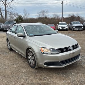 VOLKSWAGEN JETTA SE - 8