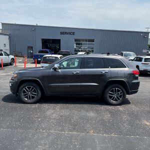 2017 JEEP GRAND CHEROKEE LIMITED — фото 3