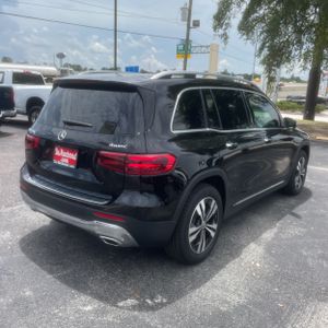2025 Mercedes-BENZ GLB photo 8