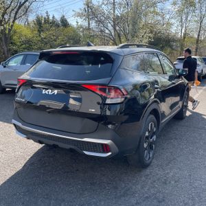 KIA SPORTAGE X-LINE - 8