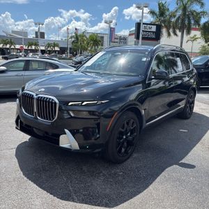 صورة 1 لـ 2024 BMW X7 XDRIVE40I