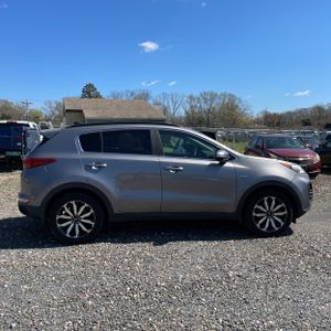 KIA SPORTAGE EX - 10