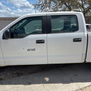 FORD F-150 XL - 4