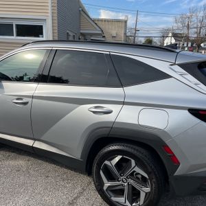 HYUNDAI TUCSON LIMITED - 6