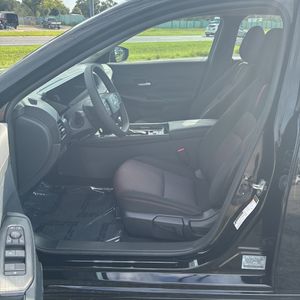 صورة مصغرة 32 لـ 2026 Nissan SENTRA SR