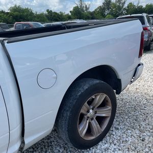 2013 RAM 1500 SPORT 缩略图 58