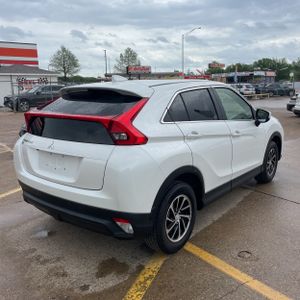 MITSUBISHI ECLIPSE CROSS ES 1.5T - 8