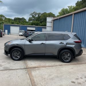 2021 Nissan ROGUE S — фото 3