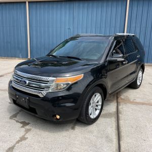 FORD EXPLORER XLT - 1
